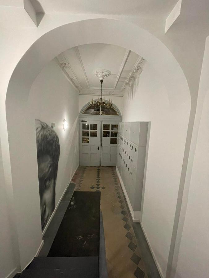 Kamienica Centrum Nr 4 *